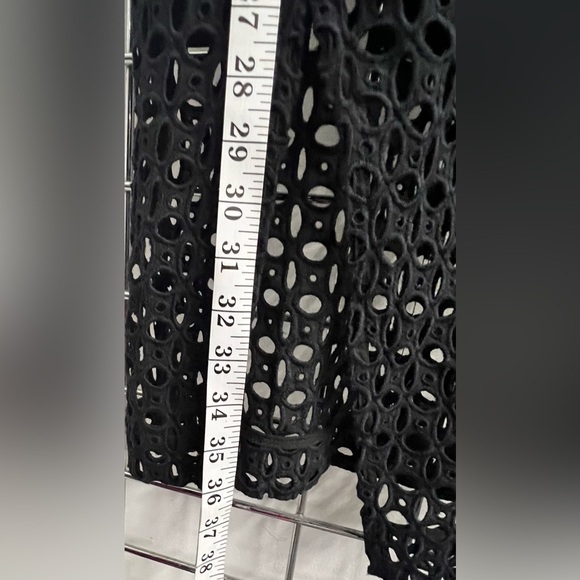 NWT Nicholas Mini‎ Eyelet Cut Out Perforated Sheath Cocktail Dress Black Size 4 - Picture 11 of 11